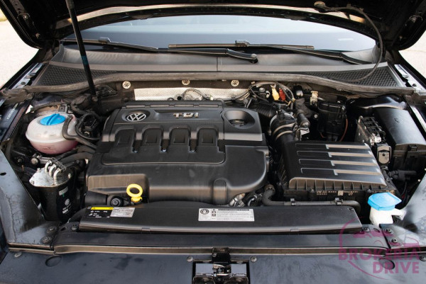 2.0 TDI 140 kW DSG 4Motion_volkswagenpassat2.0tdidsg4motionhighlinerlineautobononitraautobazarnitradovozautznemeckadovozautnaobjednavku-50.jpg