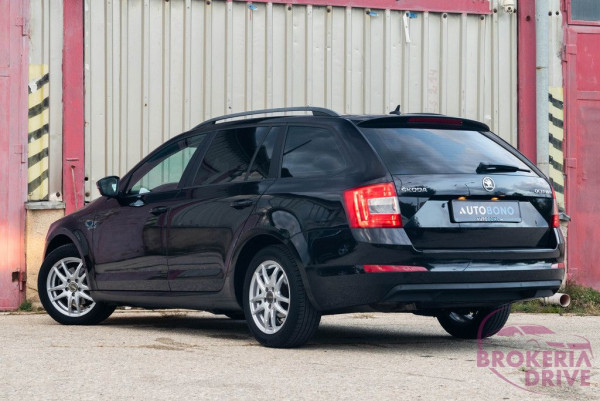 2.0 TDI 110 kW DSG _škodaoctaviacombi2.0tdidsgpredflautobononitraautobazarnitradovozautznemeckadovozautnaobjednavku-12.jpg