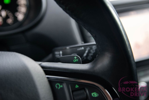 2.0 TDI 110 kW DSG _škodaoctaviacombi2.0tdidsgpredflautobononitraautobazarnitradovozautznemeckadovozautnaobjednavku-31.jpg