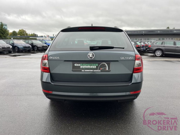 Style 2.0 TDI DSG_image_interier_back