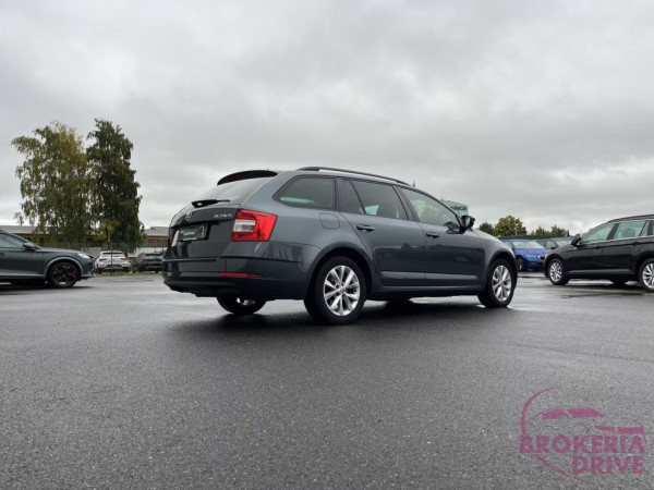 Style 2.0 TDI DSG_yyy.jpg
