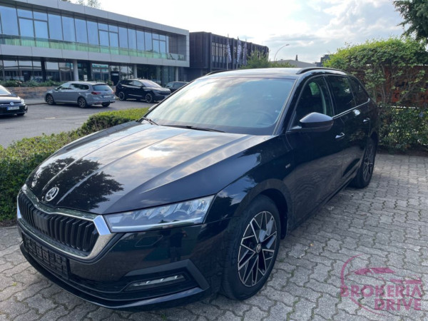 Škoda 2.0 TDI DSG Clever 