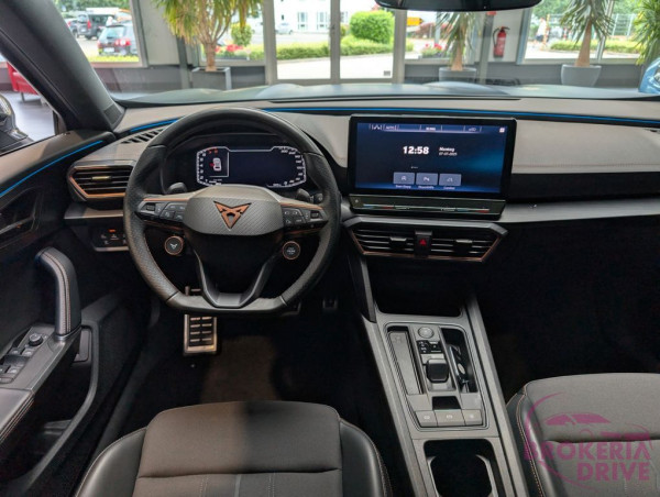VZ 2.0 TSI 4Drive DSG Kamera | AHK | Navi_image_interier_front