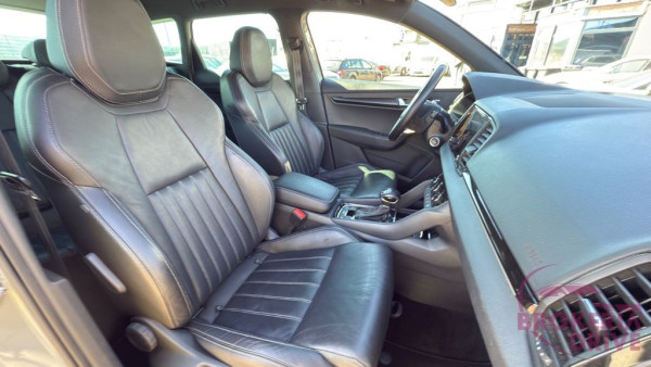 2.0 TSI Sportline 4x4 _fa4d6af7-b8f6-40e7-a682-b9e5d986c0a9.jpeg