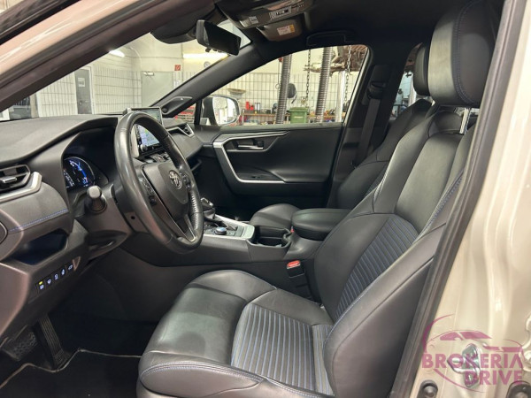 2.5I Hybrid 4X4 Style Selection _cda2293d-ab19-461b-9b6f-ba4884b5fb90.jpeg