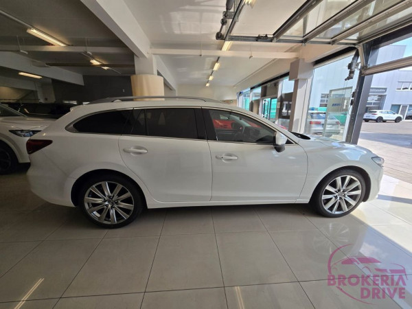 Mazda 2.0 Skyactiv-G Exclusive-Line 