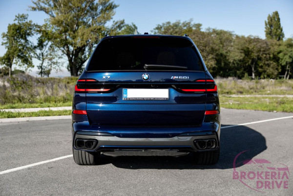 M60i xDrive_img_0417.jpg