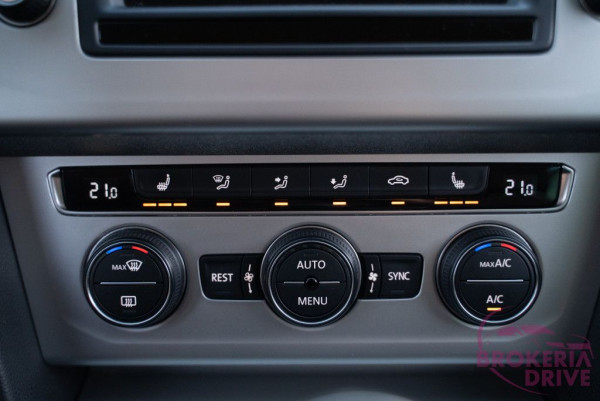 2.0 TDI 110 kW_vwpassat2.0tdi110kwautobononitradovozautnitraautobazarnitra-30.jpg