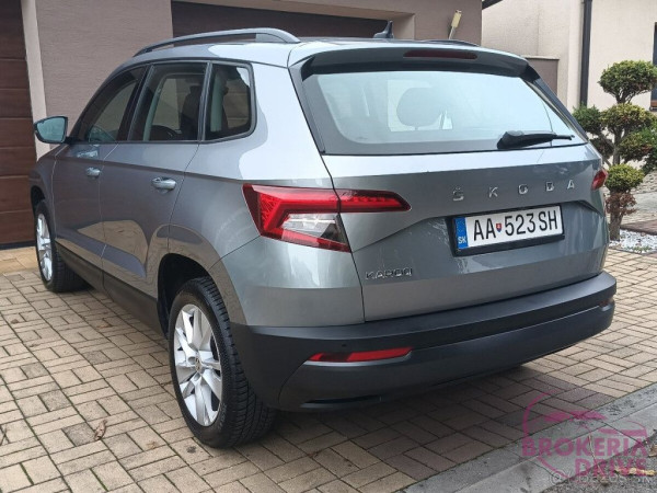 2.0 TDI Ambition r. 2022_184076374(7).jpg