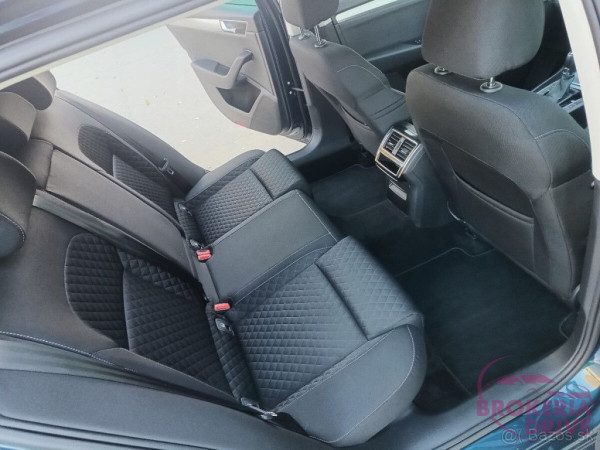 Combi 2.0 TDI Executive DSG_184387980(10).jpg