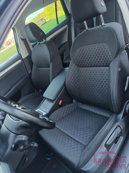 Combi 2.0 TDI Executive DSG_image_interier_front