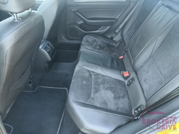 1.5TSI R-Line DSG_image_interier_back