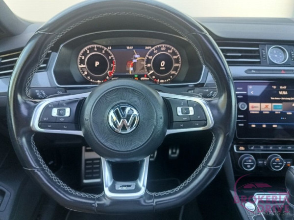 1.5TSI R-Line DSG_184388352(14).jpg