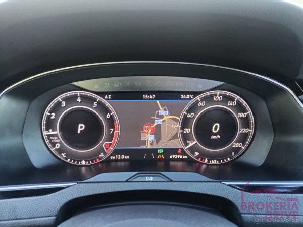 1.5TSI R-Line DSG_184388352(17).jpg