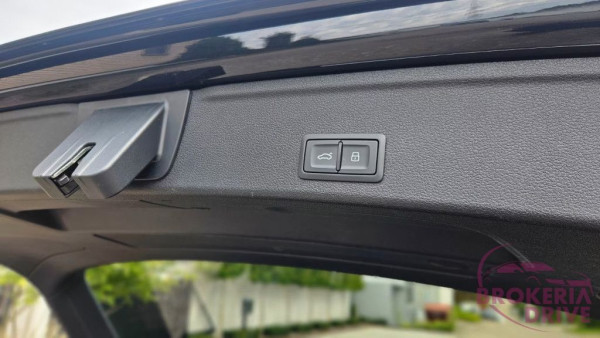 40 TFSI 3x S-line _17e0eca9-12f2-4504-965a-34304a0cde3f_vysledok.jpg