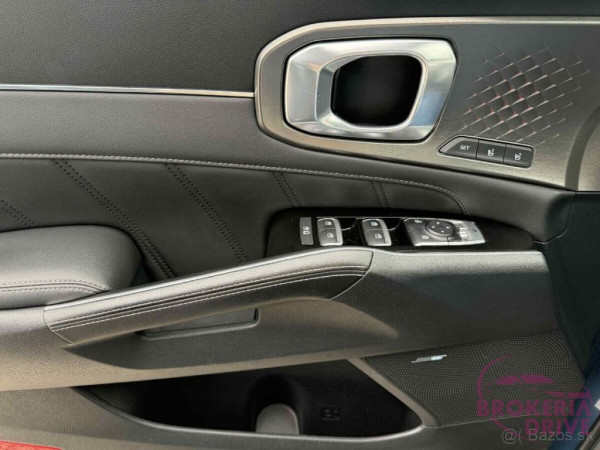 2.2 CRDi Platinum_183651403(11).jpg