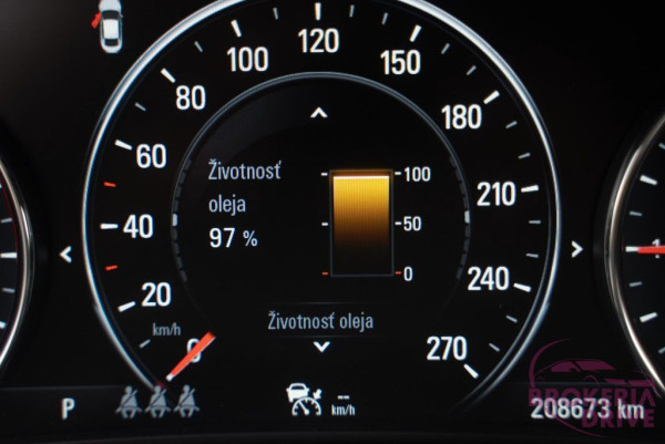 2.0 CDTI 125 kW AT8_opelinsignia2.0cdti125kwautobononitraautobazárnitradovozautznemecka-36.jpg