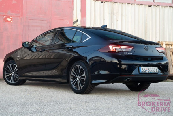 2.0 CDTI 125 kW AT8_opelinsignia2.0cdti125kwautobononitraautobazárnitradovozautznemecka-6.jpg
