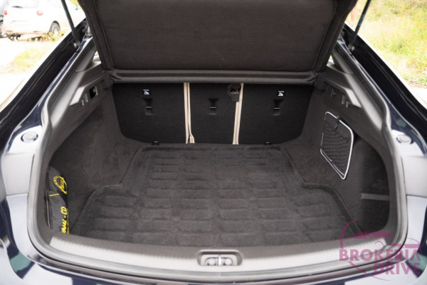 2.0 CDTI 125 kW AT8_opelinsignia2.0cdti125kwautobononitraautobazárnitradovozautznemecka-62.jpg