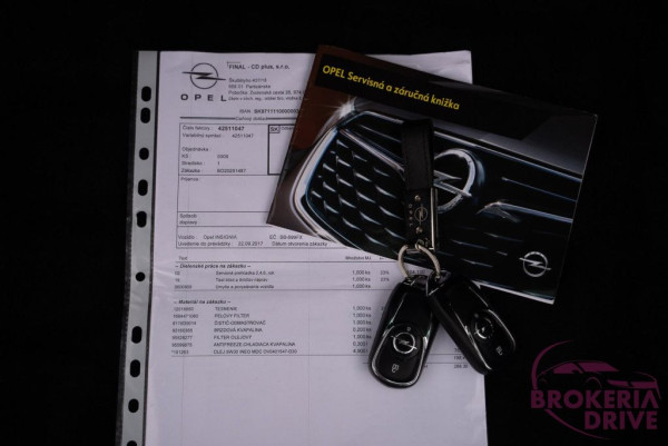 2.0 CDTI 125 kW AT8_opelinsignia2.0cdti125kwautobononitraautobazárnitradovozautznemecka-70.jpg