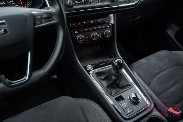 1.4 TSI 110 kW MT6_seatateca1.4tsi110kwautobononitradovozautnitraautobazarnitra-14.jpg
