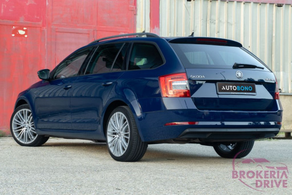 2.0 TDI 110 kW DSG_škodaoctaviacombi2.0tdiautobononitraautobazar-10.jpg