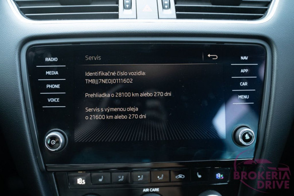 2.0 TDI 110 kW DSG_škodaoctaviacombi2.0tdiautobononitraautobazar-30.jpg