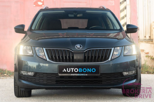 1.4 TSI 110 kW MT6_skodaoctaviacombi1.5tsiautobononitraautobazárnitradovozautznemecka-2.jpg