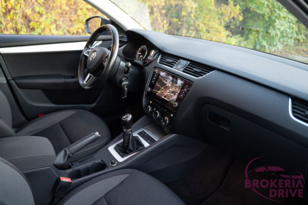 1.4 TSI 110 kW MT6_skodaoctaviacombi1.5tsiautobononitraautobazárnitradovozautznemecka-20.jpg