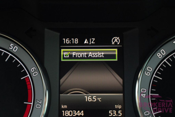 1.4 TSI 110 kW MT6_skodaoctaviacombi1.5tsiautobononitraautobazárnitradovozautznemecka-35.jpg