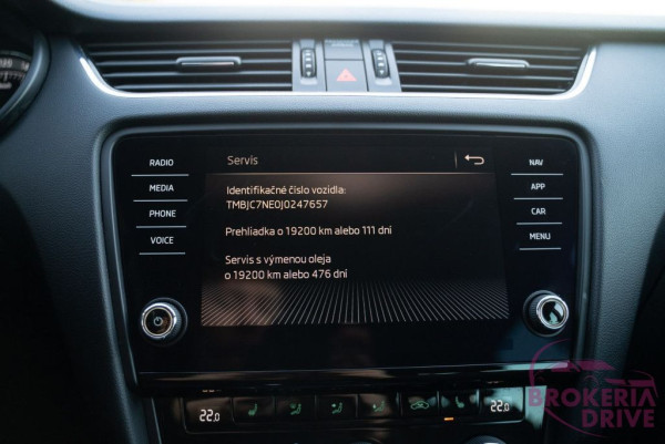 1.4 TSI 110 kW MT6_skodaoctaviacombi1.5tsiautobononitraautobazárnitradovozautznemecka-39.jpg