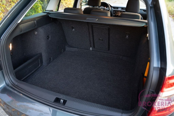 1.4 TSI 110 kW MT6_skodaoctaviacombi1.5tsiautobononitraautobazárnitradovozautznemecka-51.jpg