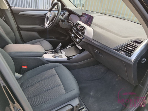 XDrive20i Advantage A/T_img-20251031-wa0049.jpg