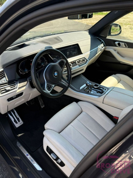 xDrive45e_image19.jpeg