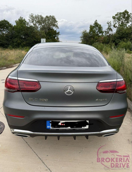 Mercedes-Benz GLC Kupé 300 4MATIC A/T