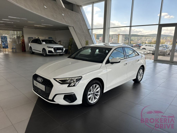 Audi Limuzína 35 TFSI STR