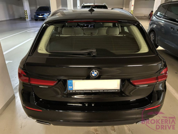 BMW rad 5 Touring 530i mHEV xDrive