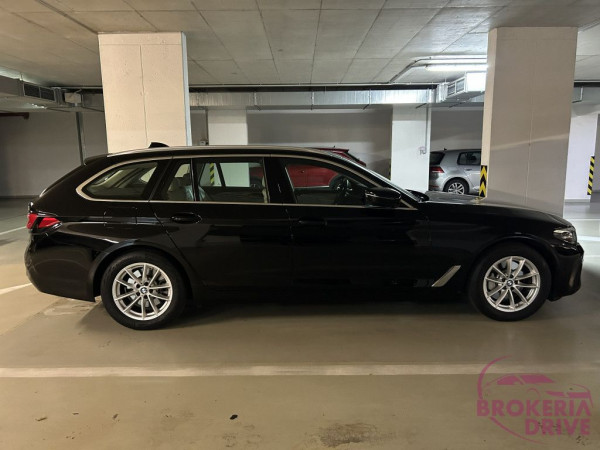 BMW rad 5 Touring 530i mHEV xDrive