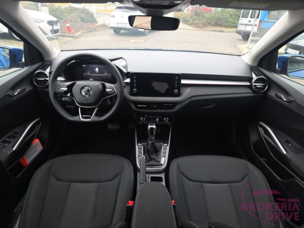 Drive Plus 1.0 TSi_image_interier_front