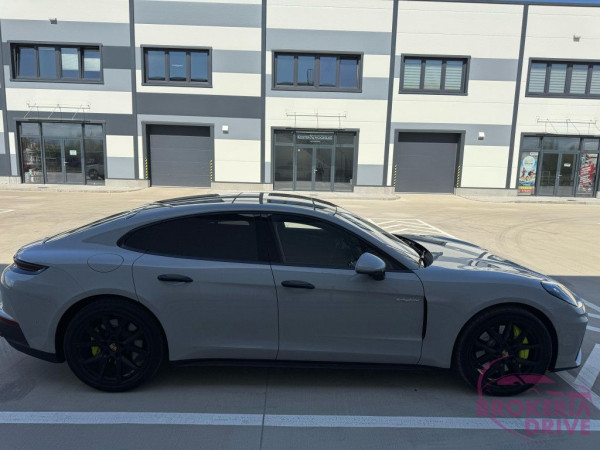 Panamera 4S E-Hybrid_whatsappimage2025-04-16at11.56.39(3).jpeg