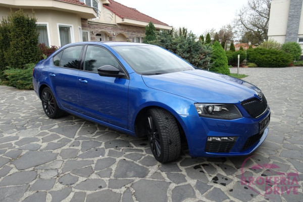 Škoda Octavia 2.0 TDI CR RS, M6, 135kW, 4d._dsc02791.jpg