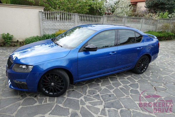 Škoda Octavia 2.0 TDI CR RS, M6, 135kW, 4d._image_interier_back