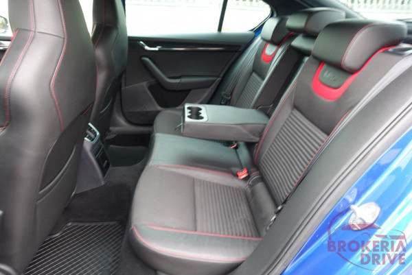 Škoda Octavia 2.0 TDI CR RS, M6, 135kW, 4d._dsc02815.jpg
