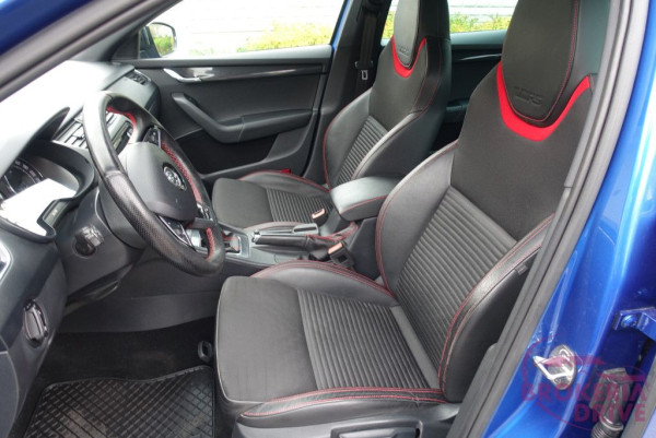 Škoda Octavia 2.0 TDI CR RS, M6, 135kW, 4d._dsc02820.jpg