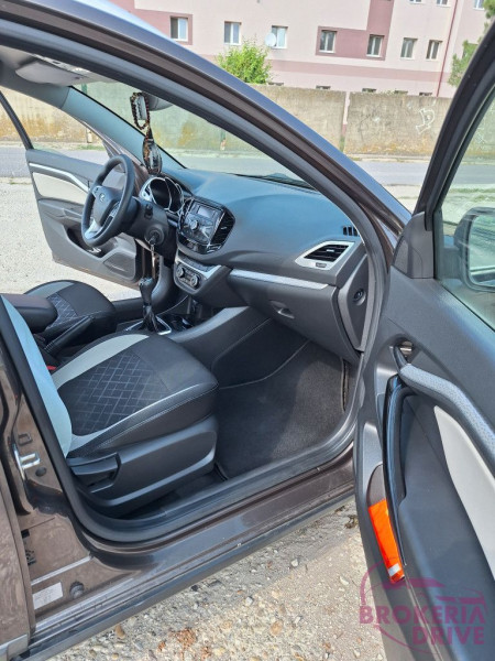 Lada Vesta Cross_20260730_155208.jpg
