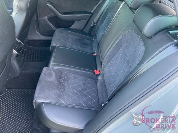 Sportline_image_interier_back