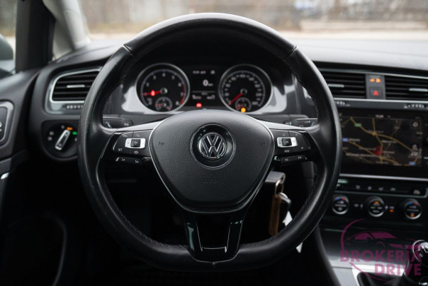 1.0 TSI 85 kW _volkswagen_golf_variant_1.0tsi_85kw_autobono_sro_dovozaut_nitra-14.jpg