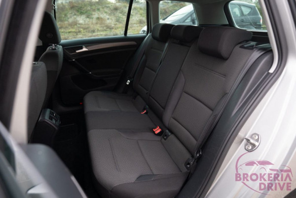 1.0 TSI 85 kW _image_interier_back