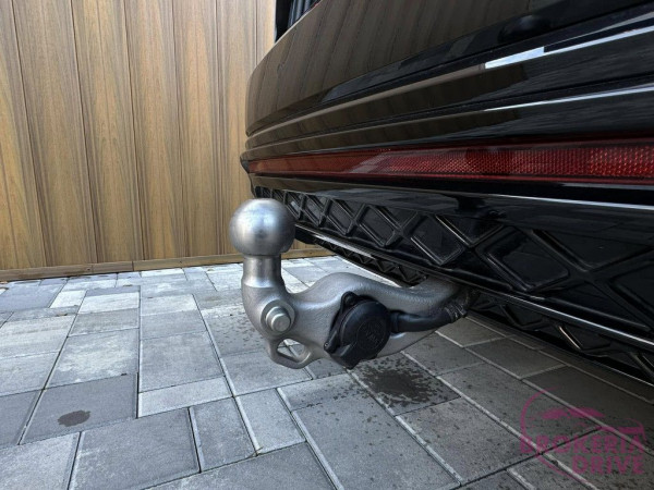 R-Line 4Motion Tiptronic_471579563_1122028133265499_2716851490167072154_n.jpg