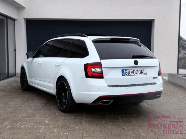 RS 2,0 TDI DSG (135kW/184k)_image_interier_back